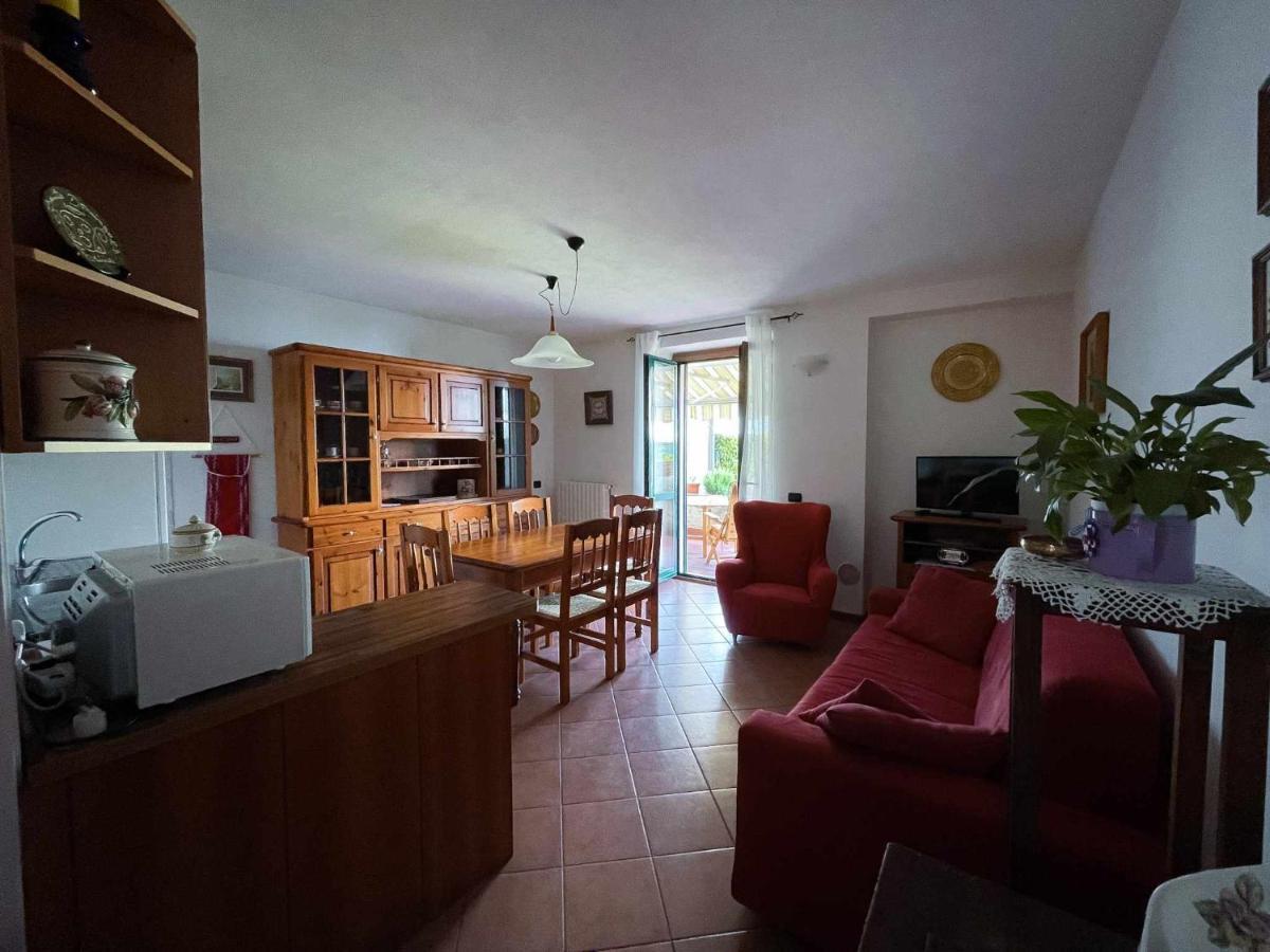 La Gioiosa Apartment With Garden Terrace Civenna المظهر الخارجي الصورة